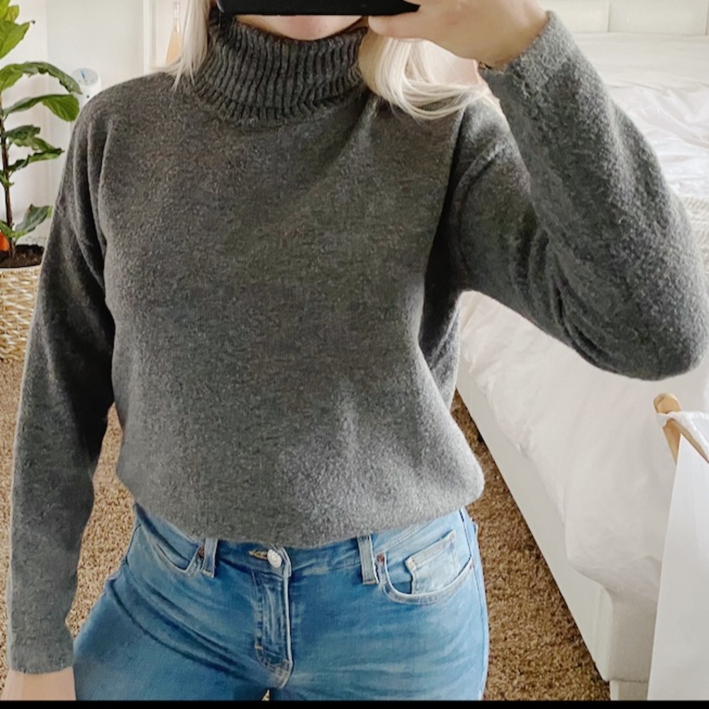 Gray turtleneck sweater